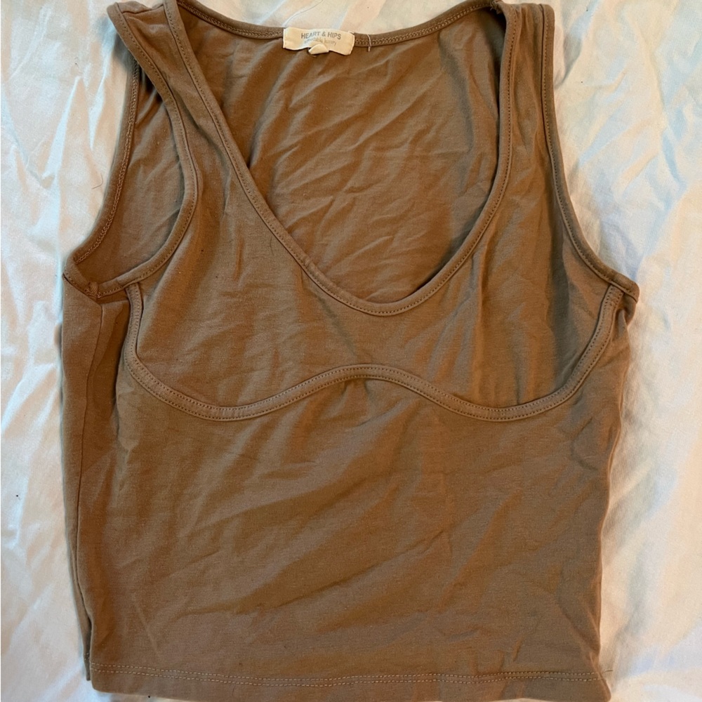 Brown tank top
